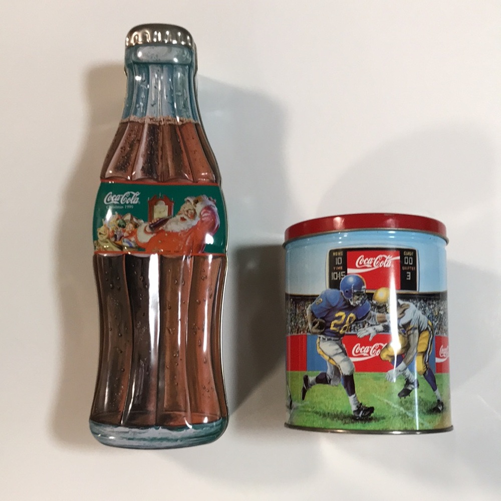 Set of Coke tin can